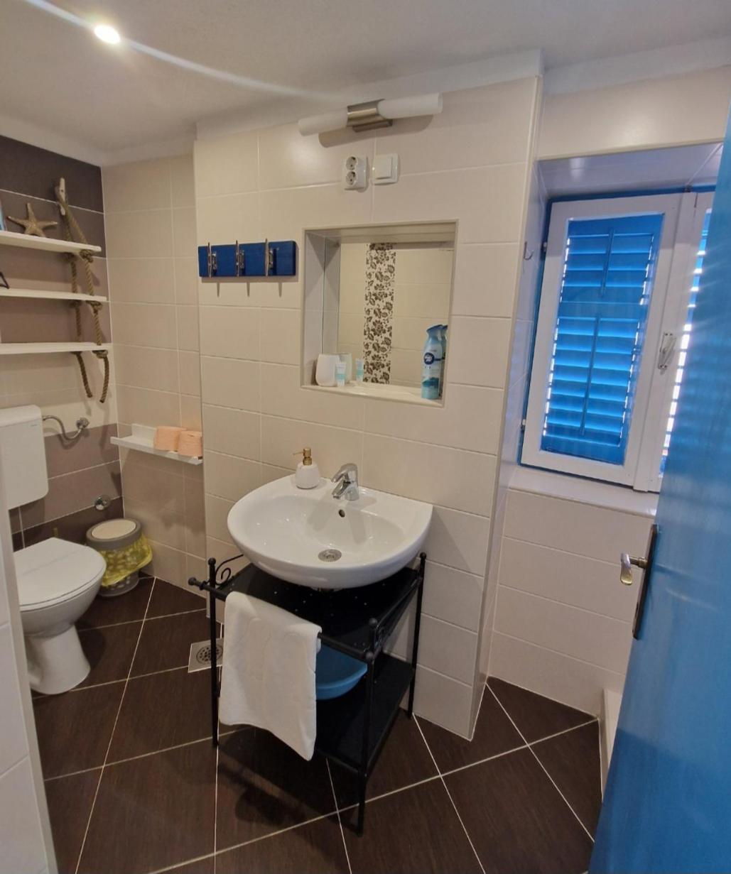 Lighthouse Apartment Baska (Krk)