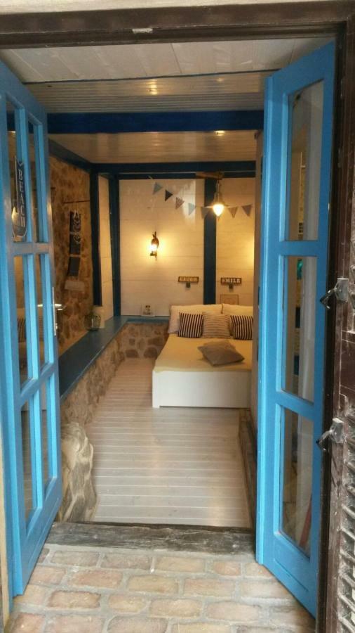 Lighthouse Apartment