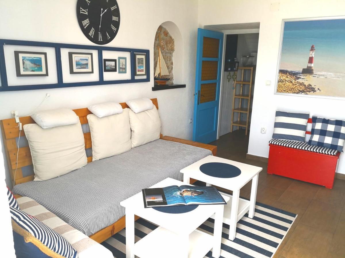 Lighthouse Apartment *